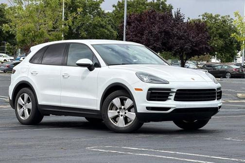 White 2023 Porsche Cayenne Cayenne