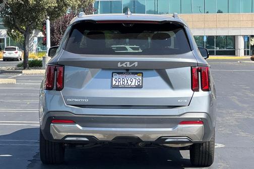 2025 Kia Sorento Plug-In Hybrid SX Prestige