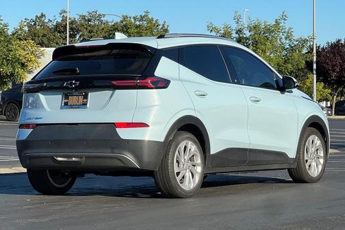 2022 Chevrolet Bolt EUV FWD LT