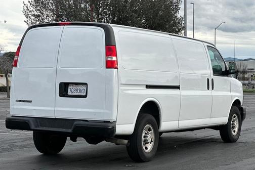 2023 Chevrolet Express 2500 RWD 2500 Extended Wheelbase WT