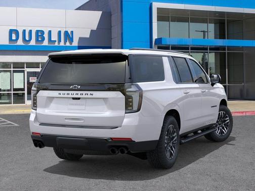 2025 Chevrolet Suburban 4WD Z71