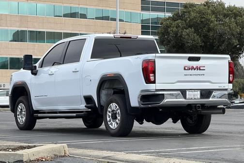 2025 GMC Sierra 2500 SLE