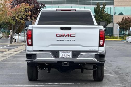 2025 GMC Sierra 2500 SLE