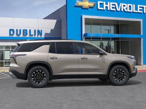 Sandstone Gray 2026 Chevrolet Traverse AWD Z71