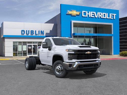 2026 Chevrolet Silverado 3500 WT