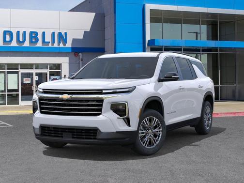 Summit White 2026 Chevrolet Traverse LT