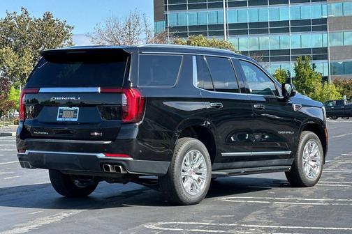 Onyx Black 2025 GMC Yukon Denali
