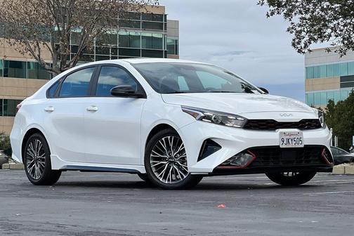 Snow White Pearl 2023 Kia Forte GT-Line