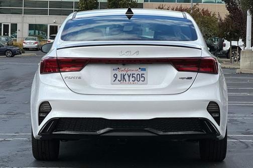Snow White Pearl 2023 Kia Forte GT-Line