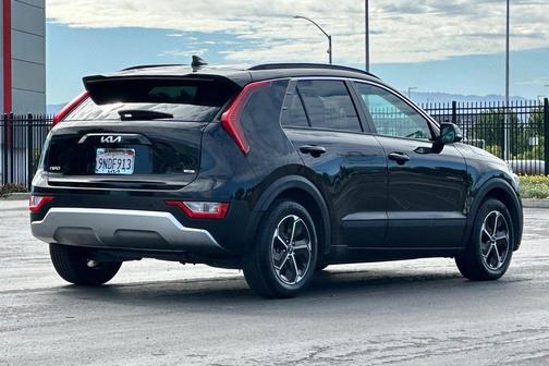 2023 Kia Niro EX