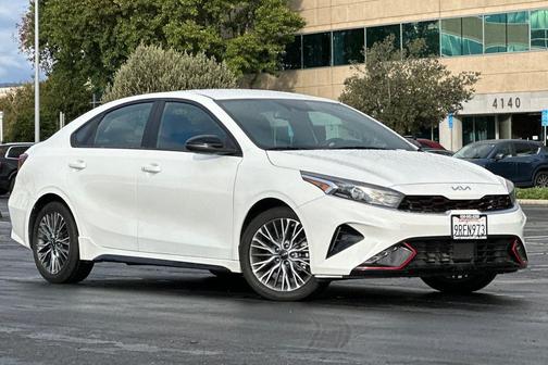 2022 Kia Forte GT-Line