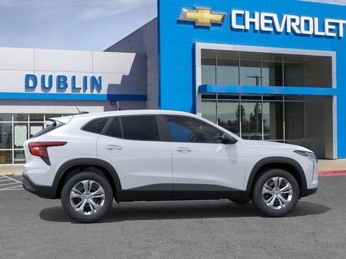 Summit White 2026 Chevrolet Trax LS