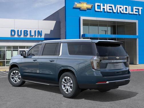 2026 Chevrolet Suburban LT