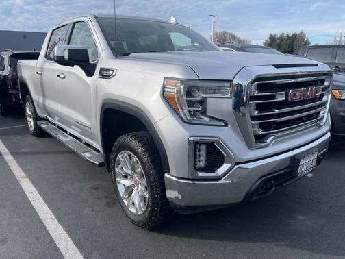 2020 GMC Sierra 1500 SLT