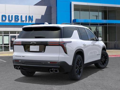 Summit White 2026 Chevrolet Traverse LT