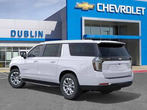 2026 Chevrolet Suburban LT