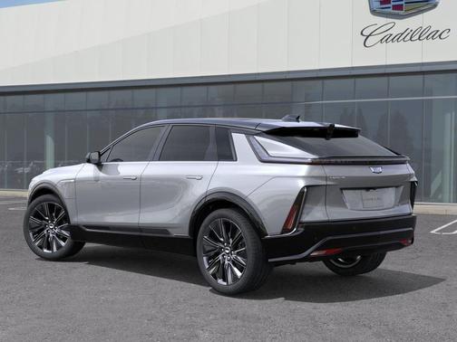 2025 Cadillac LYRIQ Sport
