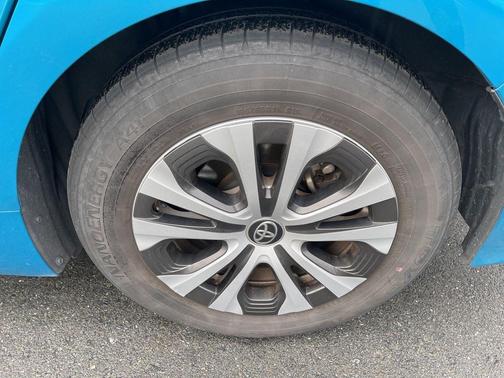 2022 Toyota Prius Prime XLE