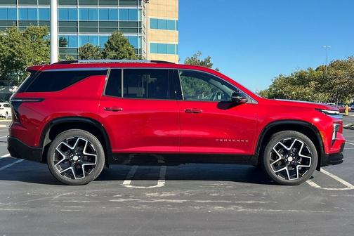 2025 Chevrolet Traverse High Country