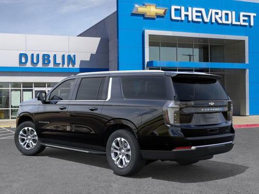 2026 Chevrolet Suburban LT
