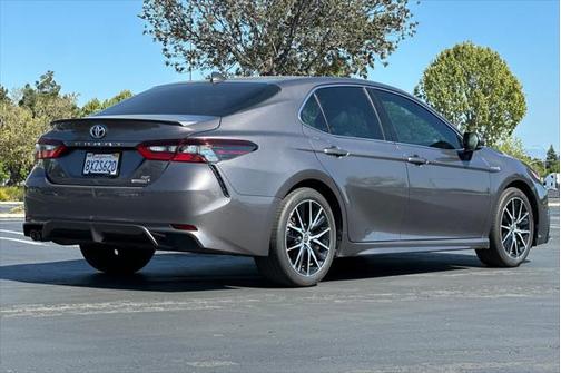 2021 Toyota Camry SE