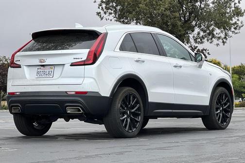 2023 Cadillac XT4 Luxury