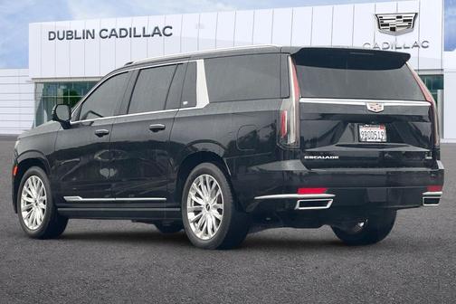 2022 Cadillac Escalade ESV Premium Luxury