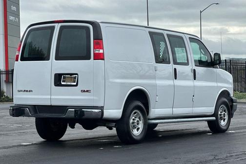 2024 GMC Savana 2500 Work Van
