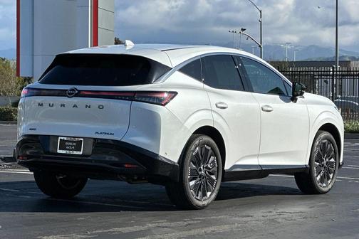 2025 Nissan Murano Platinum