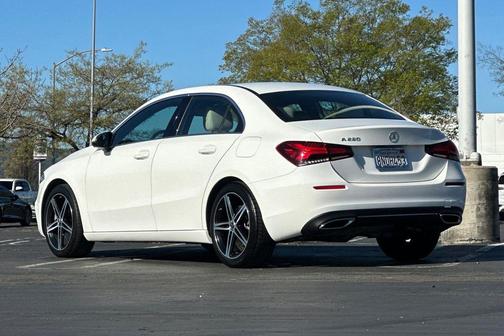 2019 Mercedes-Benz A-Class A 220