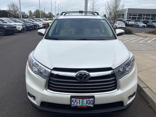 2016 Toyota Highlander Limited Platinum
