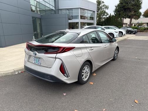 2017 Toyota Prius Prime Plus