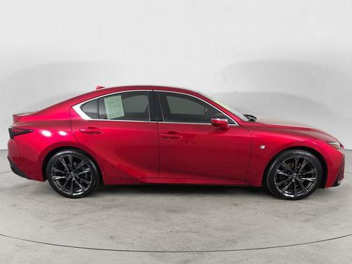 Infrared 2023 Lexus IS 350 Base