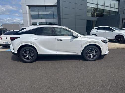 Eminent White Pearl 2026 Lexus RX 350 Premium