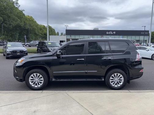 2017 Lexus GX 460 Base