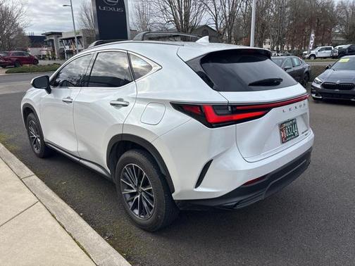 2025 Lexus NX 350h Premium