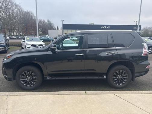 2023 Lexus GX 460 Premium