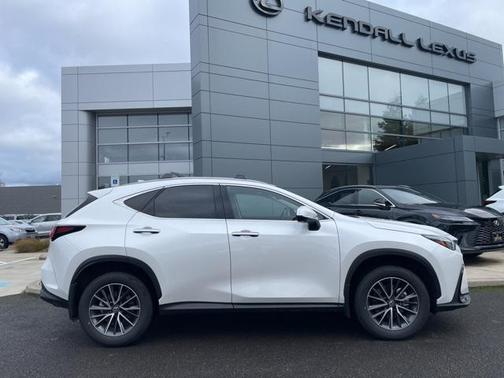 2025 Lexus NX 350h Premium