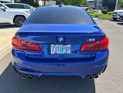 Marina Bay Blue Metallic 2019 BMW M5 Base