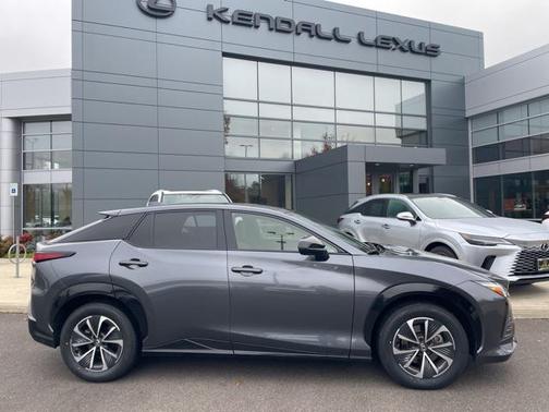 2023 Lexus RZ 450e Premium