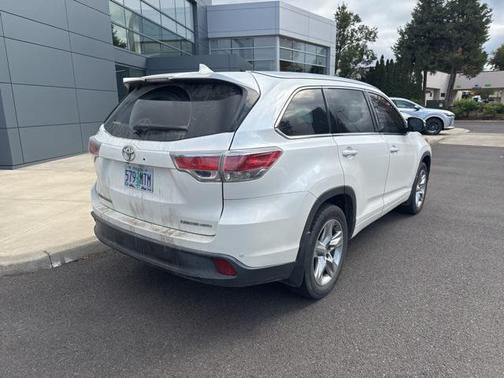 2015 Toyota Highlander Limited Platinum