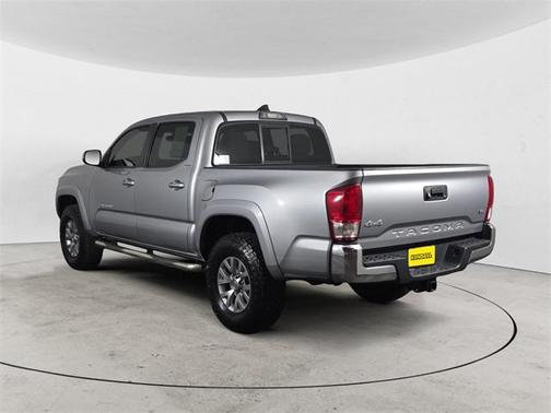 2016 Toyota Tacoma SR5