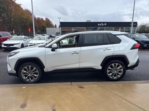 2023 Toyota RAV4 Limited