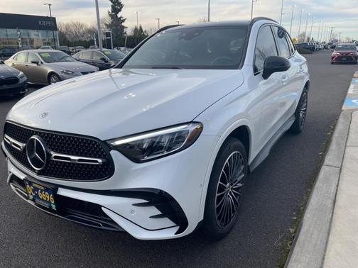 2024 Mercedes-Benz GLC 300 4MATIC