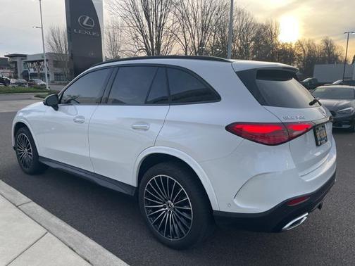 2024 Mercedes-Benz GLC 300 4MATIC