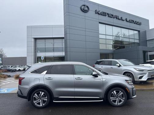 2023 Kia Sorento Plug-In Hybrid SX Prestige