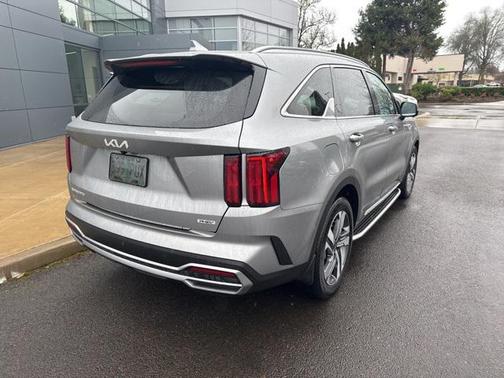 2023 Kia Sorento Plug-In Hybrid SX Prestige