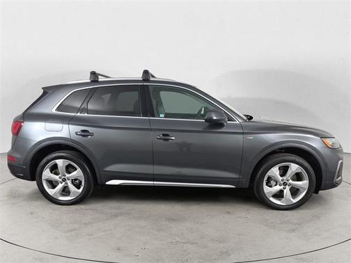 2024 Audi Q5 45 S line Premium Plus