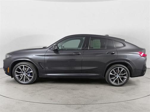 2023 BMW X4 M40i
