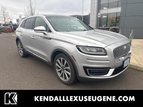 2019 Lincoln Nautilus Select